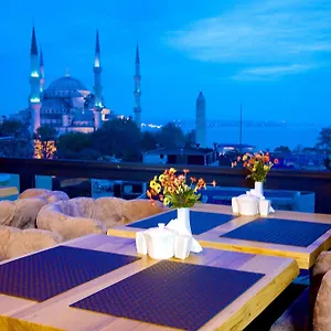3* Hotel Perula &
